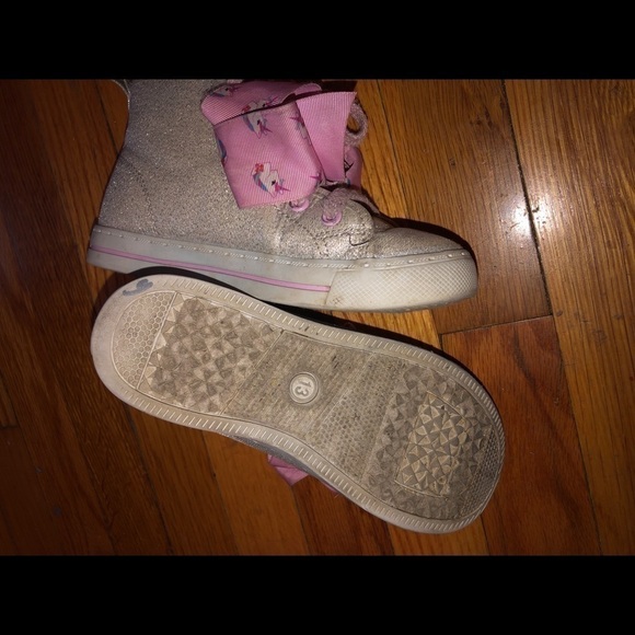 JoJo Siwa Unicorn Glitter Hi-Tops - Picture 6 of 10